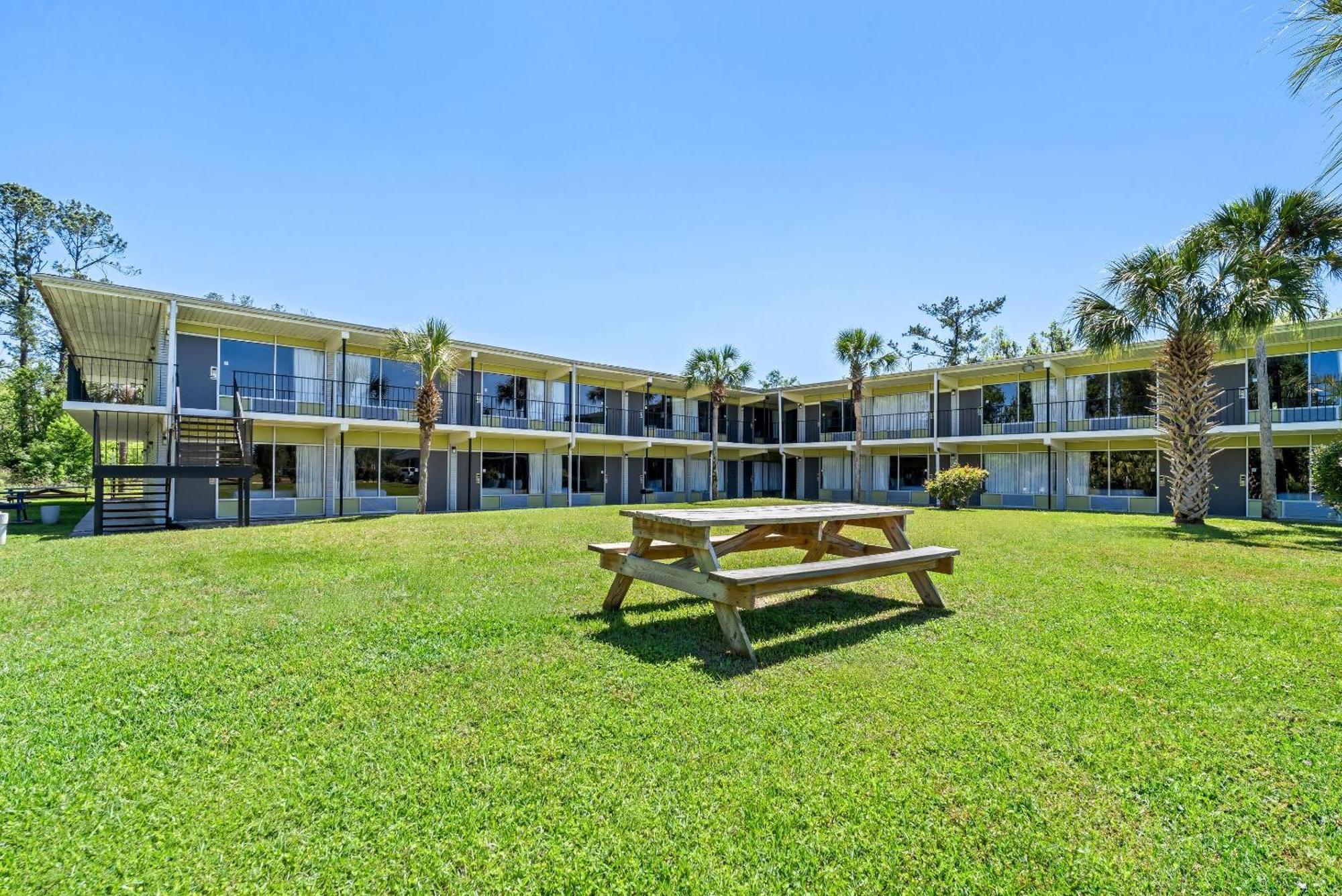 Econo Lodge Jennings Extérieur photo